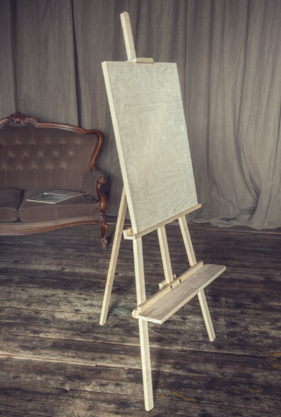 Мольберт Лира высотой 200 см с планшетом 50х70 и полочкой для кистей "DArt's"