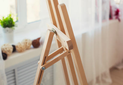 Мольберт Лира высотой 175 см с дополнительной полочкой и планшетом 60х80 "DArt's"