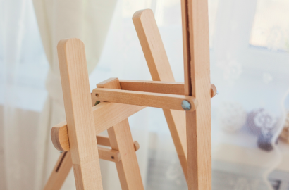 Мольберт Лира высотой 175 см из сосны с наклонной штангой "DArt's"