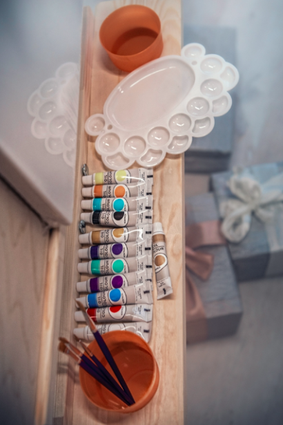 Мольберт Лира 175 см с наклонной штангой, планшетом 60х90 и полочкой со стаканчиками "DArt's"