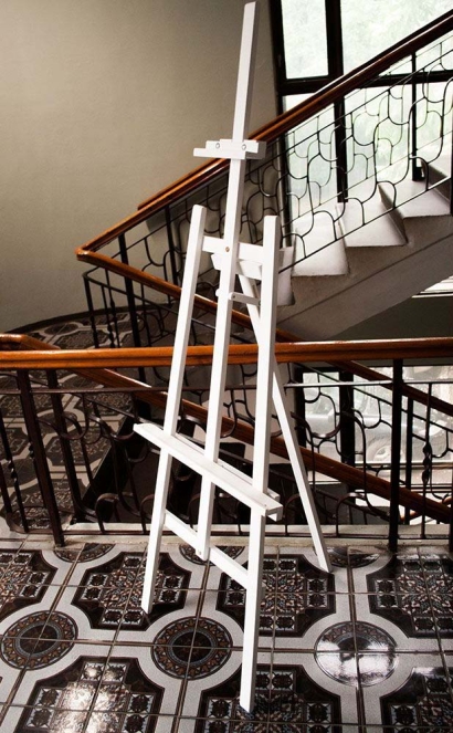 Мольберт Лира белый 186 см рабочий и выставочный Karl White